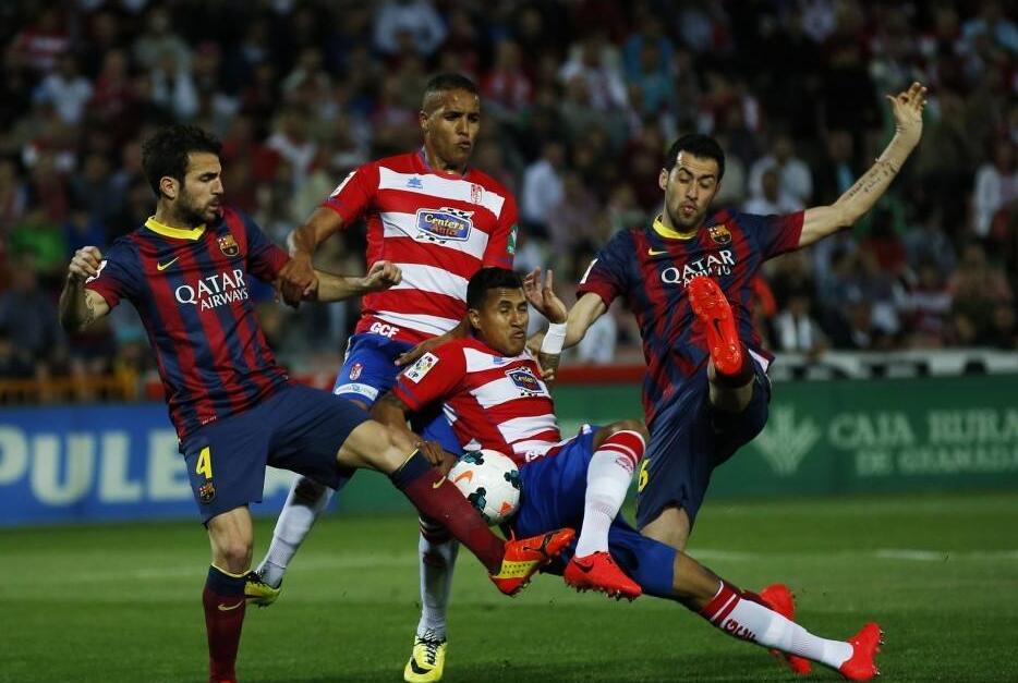 HOYA 格拉加斯团队战斗爆炸 1xn 女枪轰炸 TT2-1LNG 晋级半决赛