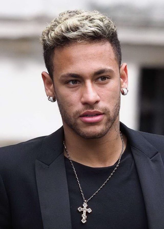 越早控制中路，越早赢得胜利！ Donk 的加时中路龙帮助Spirit拿下地图1